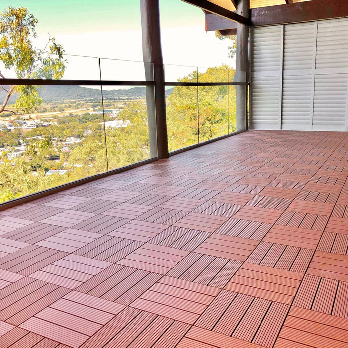 Best Materials for Durable Floating Outdoor Flooring